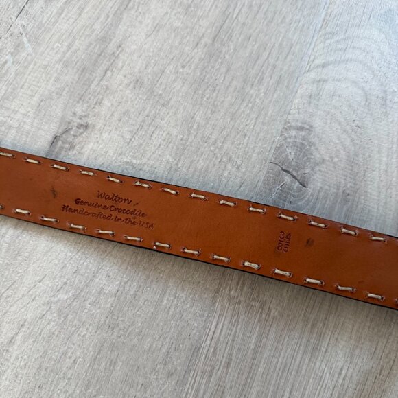 Trafalgar Walton Crocodile Belt with Contrast Stitch brand new NWT size M - Picture 5 of 11